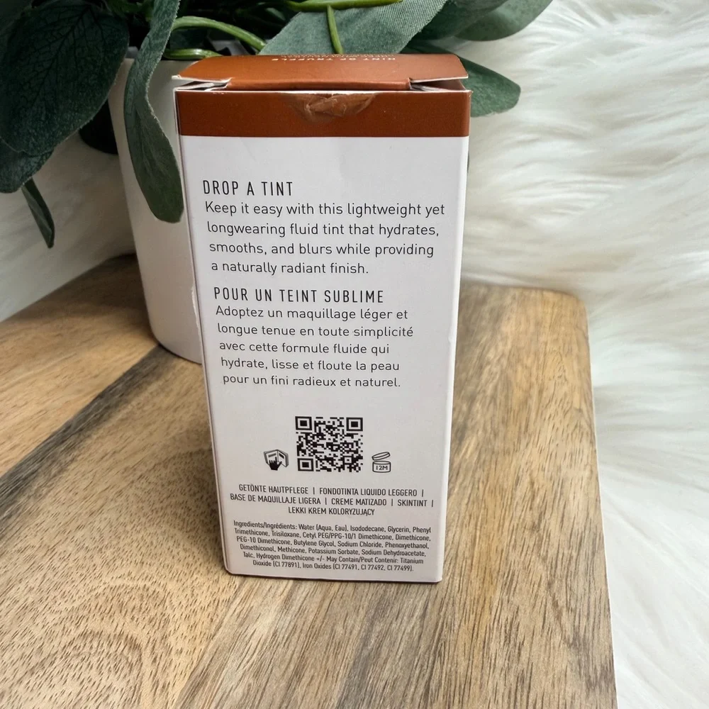 NIB - Morphe Skin Tint - Hint of Truffle